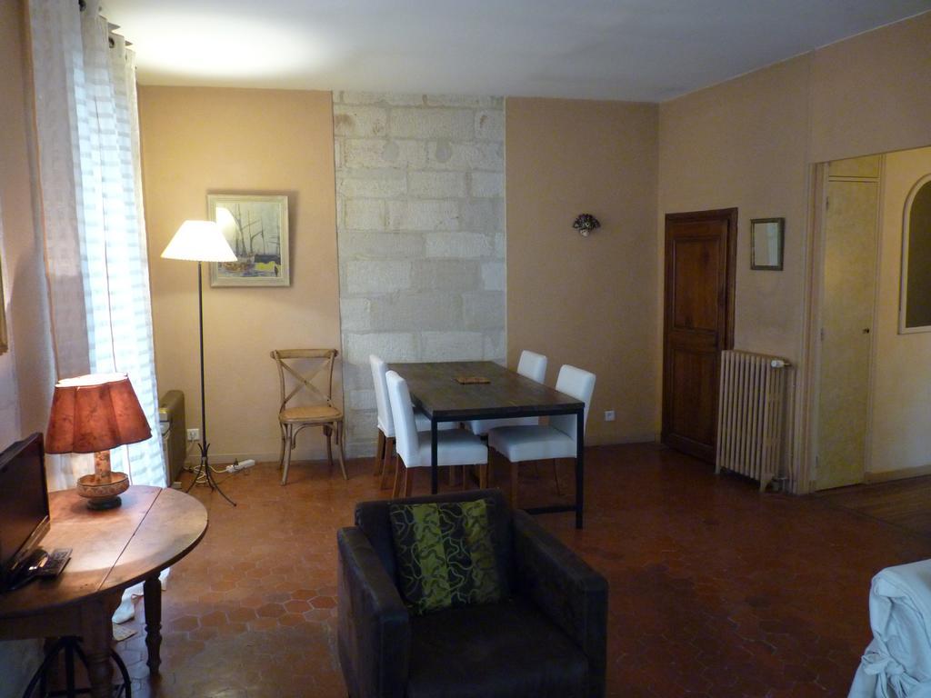 Appartement Petite Saunerie Avignon Room photo